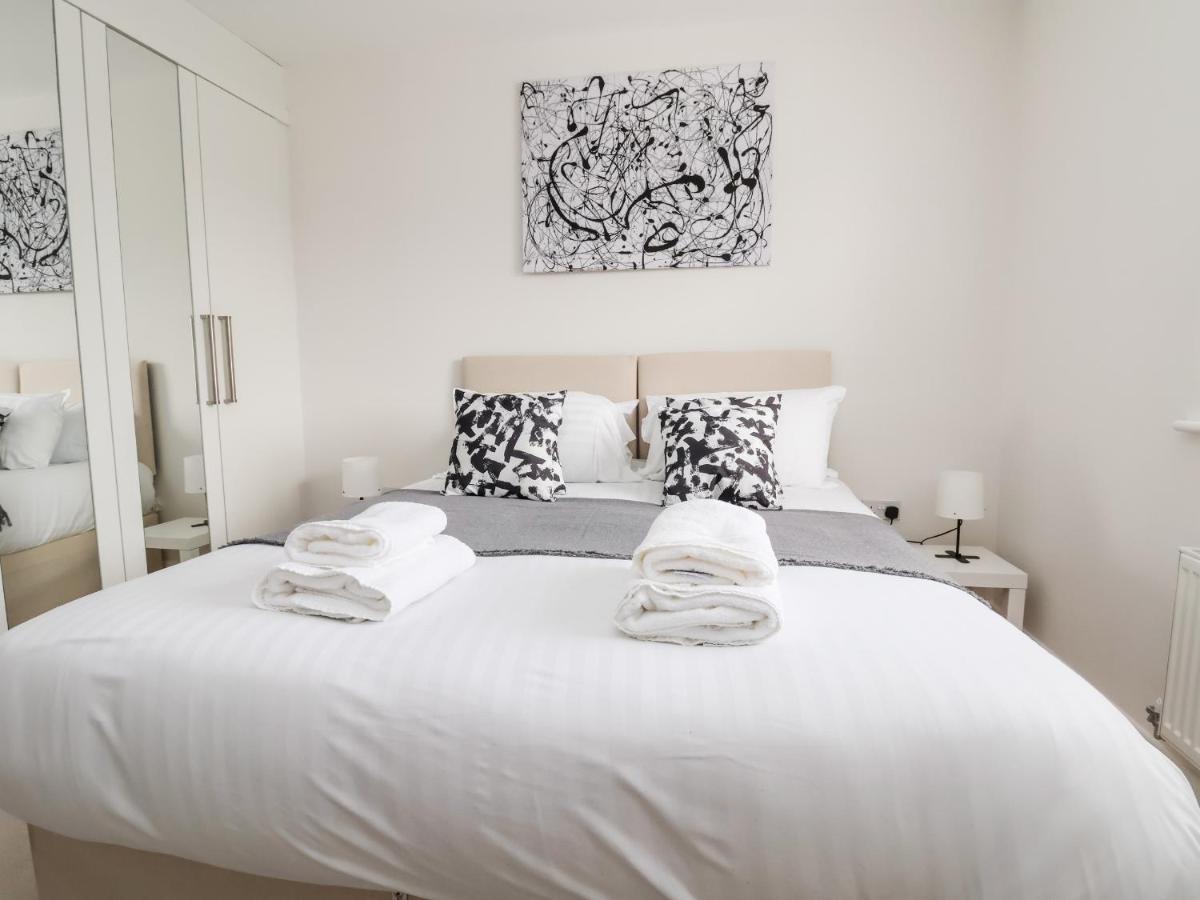 122 The Old Meadow Apartment Шрусбъри Екстериор снимка